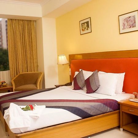 Hotel Ramanashree Brunton Bangalore Esterno foto