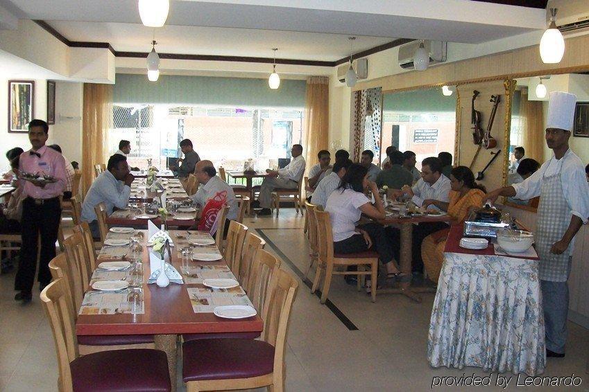 Hotel Ramanashree Brunton Bangalore Ristorante foto