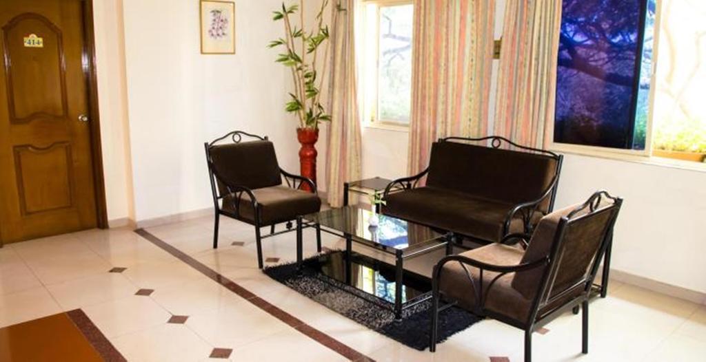 Hotel Ramanashree Brunton Bangalore Esterno foto