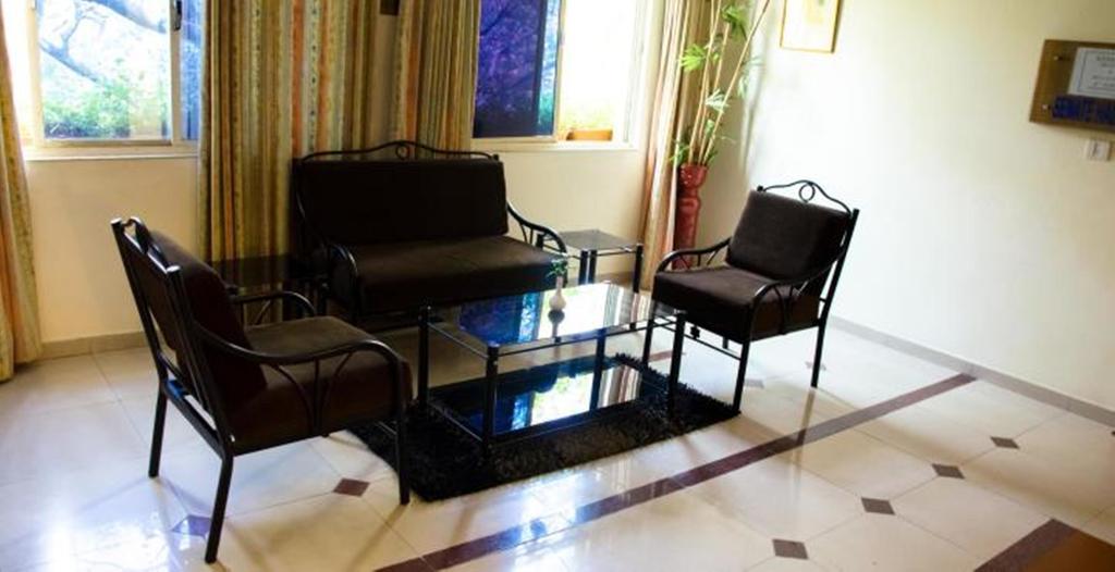 Hotel Ramanashree Brunton Bangalore Esterno foto