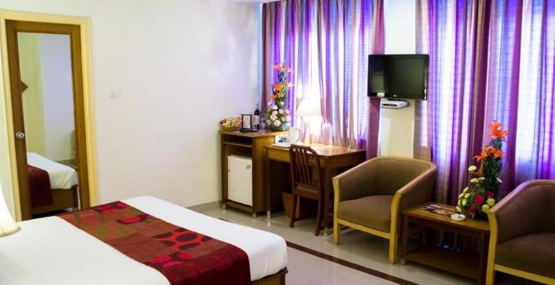Hotel Ramanashree Brunton Bangalore Esterno foto